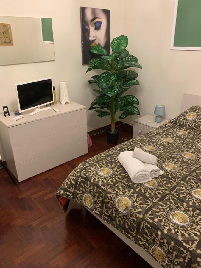 Apartament Dimora Di Maury A Due Passi Dai Trasporti E Da Ballaro Palermo Exterior foto